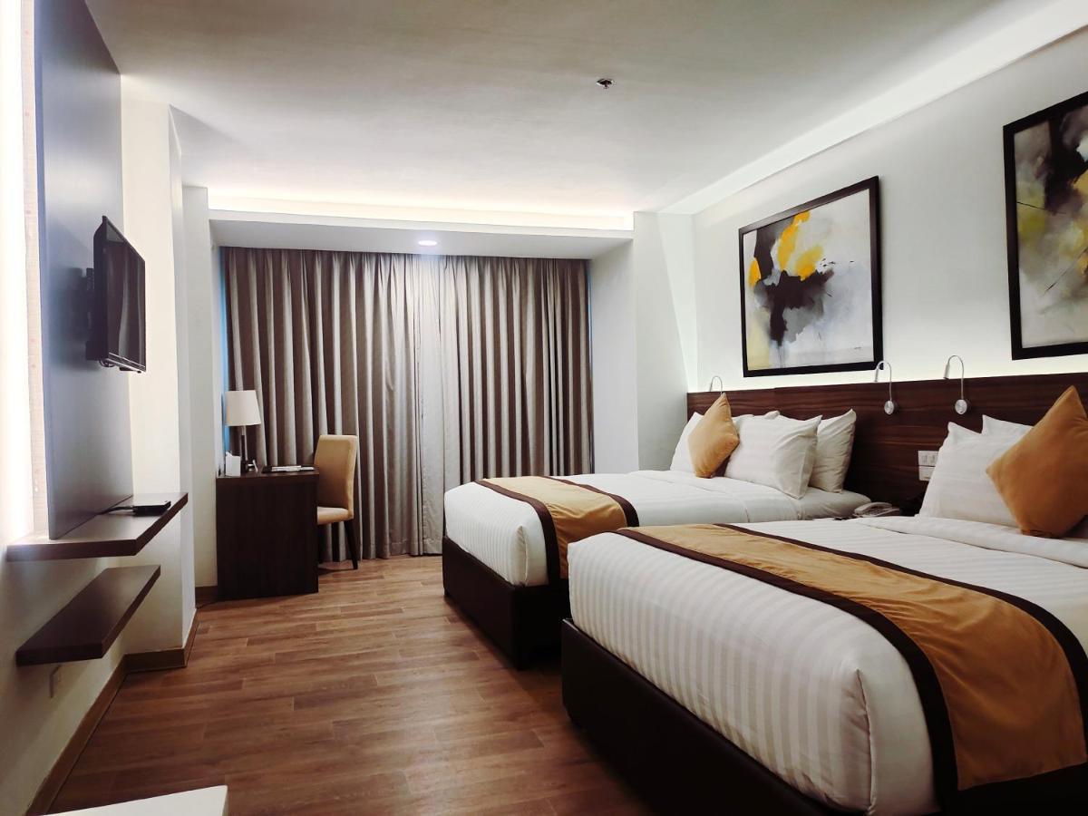 Hotel Marciano Каламба Екстериор снимка